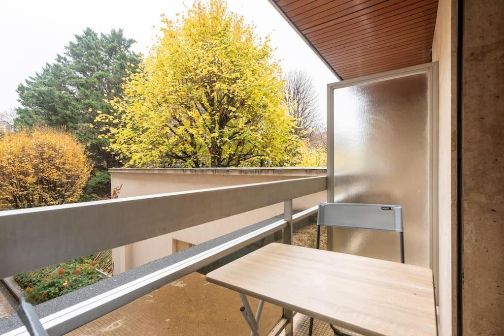 Appartement Proche Champs Elysees ปารีส ภายนอก รูปภาพ